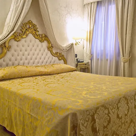 Noemi 3* Venedig
