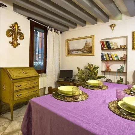Hotel Noemi 3*