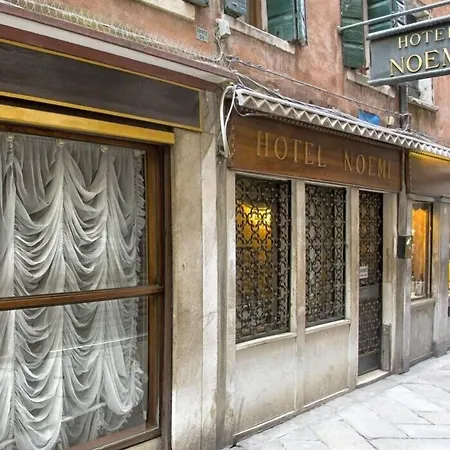 Hotel Noemi 3*
